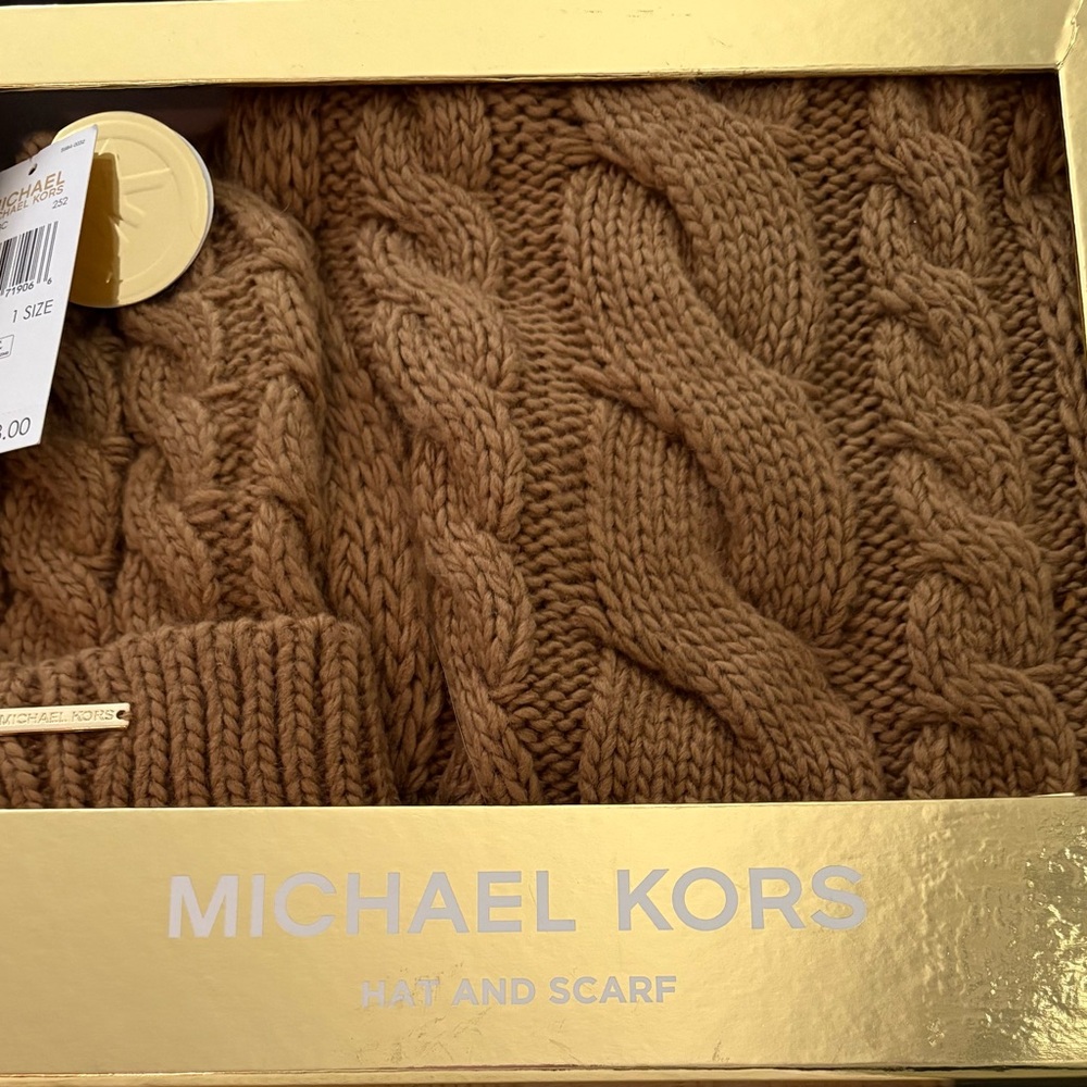 Michael Kors Brown Cable Knit Hat and Scarf Set